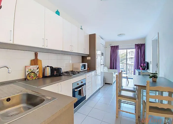 شقة Bright Flat In المليحة