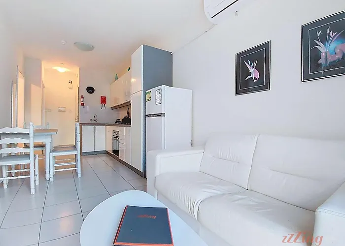 شقة Bright Flat In *